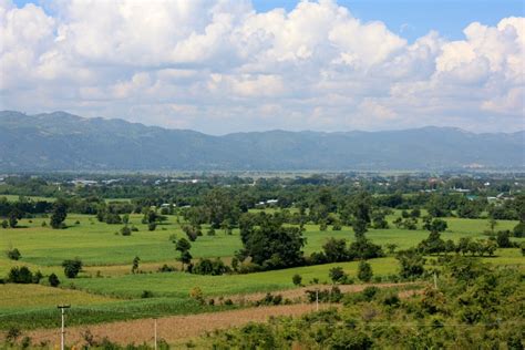 The Floating Gardens of Inle Lake – The Frustrated Gardener