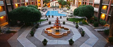 DoubleTree Suites Tucson Airport, Arizona Hotel