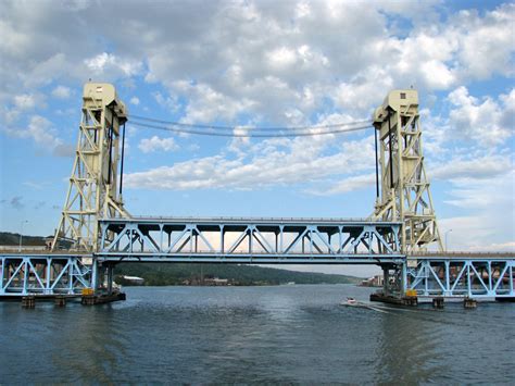 Portage Lift Bridge on Poratge Lake between Hancock and Houghton, Michigan - Travel Photos by ...