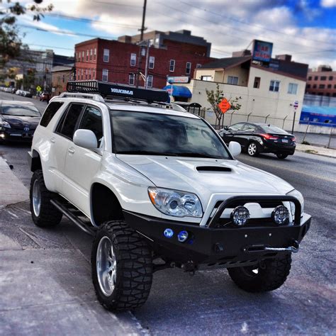 Custom Toyota 4Runner in Hoboken NJ with California plates 2009 4runner, 4th Gen 4runner ...