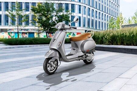 Vespa VXL 125 Price, Mileage, Images, Colours, Reviews & Specs