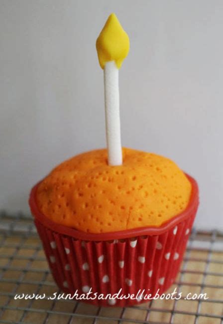 Sun Hats & Wellie Boots: Chocolate Orange Christingle Cupcake Recipe ...