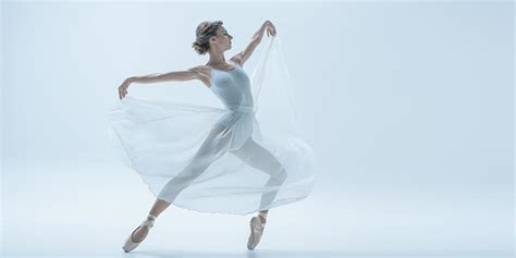 Professional Tips to Improve your Pirouettes for Jazz and Ballet | Beyond the Barre