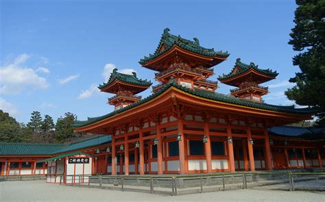 Heian Jingu Shrine-Reproduction of the ancient Heian Palace | Kyoto ...