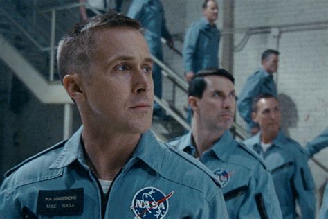 First Man review: Ryan Gosling plays Neil Armstrong in a moving portrait - Vox