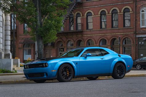 2019 Dodge Challenger prices and expert review - The Car Connection