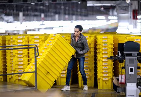 Amazon Texas warehouse ‘more dangerous than PRISON’ for workers with ‘1 ...