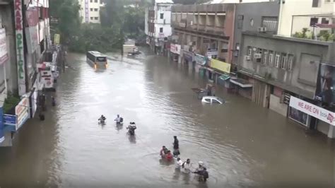 Nagpur flooded after overnight rain, central forces deployed for rescue ops - India Today