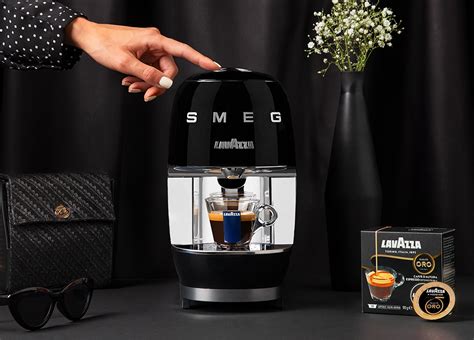 Lavazza A Modo Mio SMEG |coffee pod machine | Smeguk