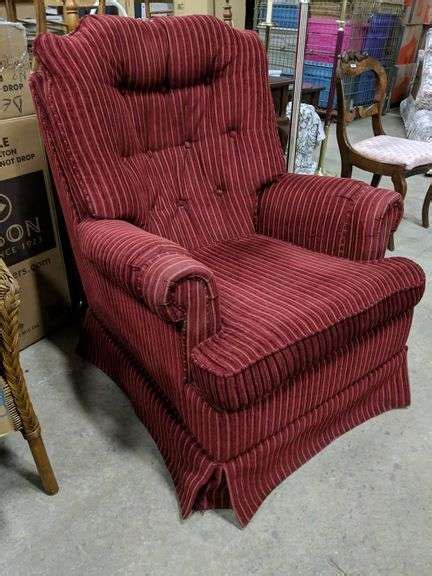 Upholstered Swivel Rocker Chair & Ottoman - Mariner Auctions ...