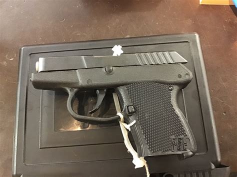 Kel-Tec Concealed carry .380 semi auto pistol. Black. New in box .380 ...