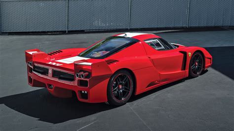 Ferrari Fxx Exclusive : The Ferrari Fxx K Evo In Numbers Top Gear | The ...