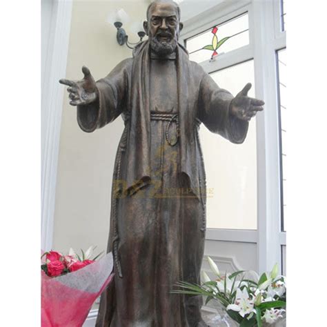 Bronze Catholic Religious St Padre Pio Statues For Church Decoration