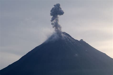 Arenal Volcano | | Alluring World