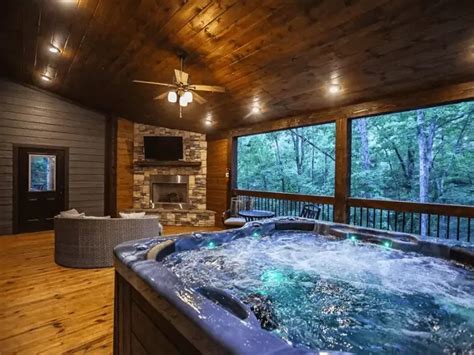 Best 11 18 Best Broken Bow Luxury Cabins (with Hot Tubs!) – Artofit