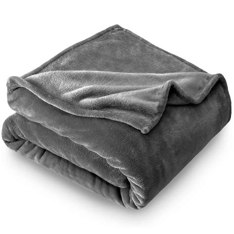 Bare Home Ultra Soft Microplush Velvet Blanket - Luxurious Fuzzy Fleece ...