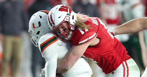 NFL Draft 2019: Miami Dolphins select Wisconsin LB Andrew Van Ginkel in ...