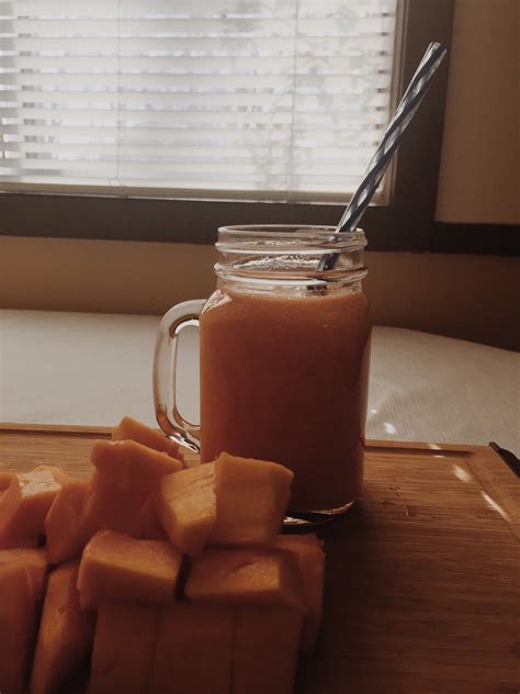 Papaya smoothie | EthioMomma