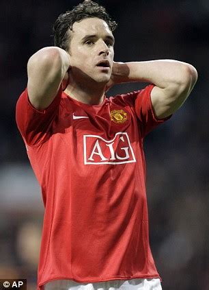 Manchester United's Owen Hargreaves to make September injury return ...