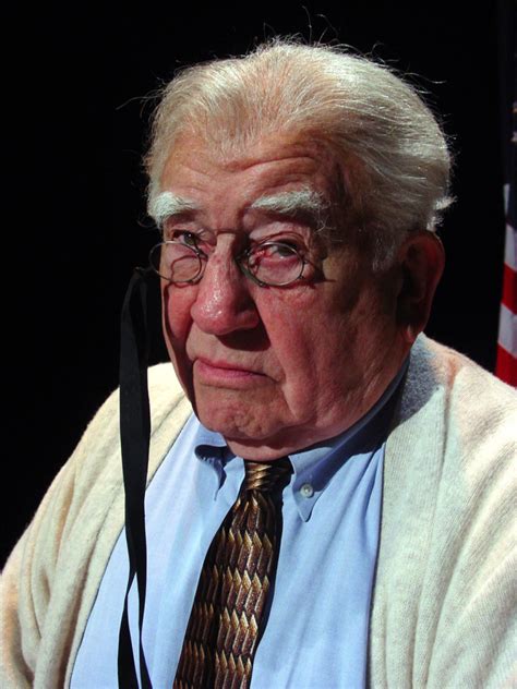 Ed Asner to play FDR in one-man play in Longview | The Columbian