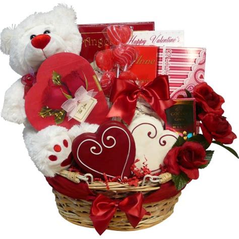 Valentine’s Gift Baskets For Her – Seasonal Holiday Guide