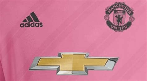 Manchester United pink kit: Club to launch new away kit on Tuesday ...