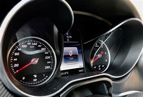 11 Tips to Optimize Your Car Mileage - MegaDrivingSchool