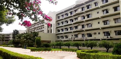 Dhaka National Medical College Bangladesh 2024-25: Fees, Ranking, Courses