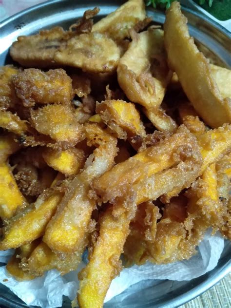 namakucella: PISANG GORENG vs JEJARI KELEDEK GORENG