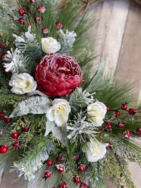 Red Christmas Wreath, Red Berry Christmas Wreath, Elegant Christmas ...