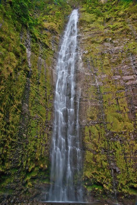 Waimoku Falls in Maui Hawaii Photograph by Marek Poplawski