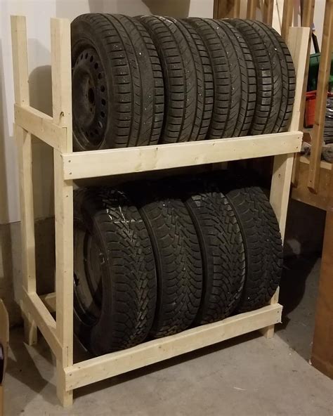 @datdatsee on Instagram: “Simple and cheap tire rack, with half lap ...