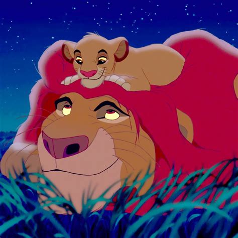 Simba and his daughter or Mufasa and Simba as a cub? Disney Pixar ...