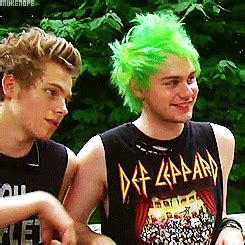 that derp face tho . Green Hair, Lilac Hair, Pastel Hair, Blue Hair, Pastel Pink, Micheal ...