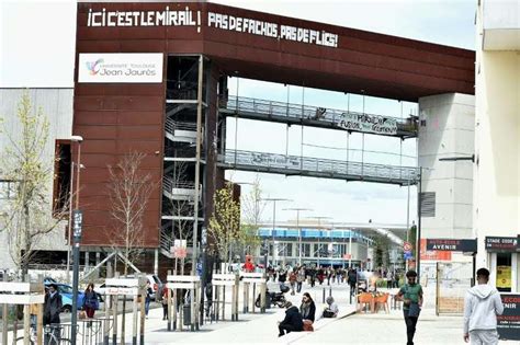 L'Université du Mirail à Toulouse rouvre ses portes dans le calme - La République des Pyrénées.fr