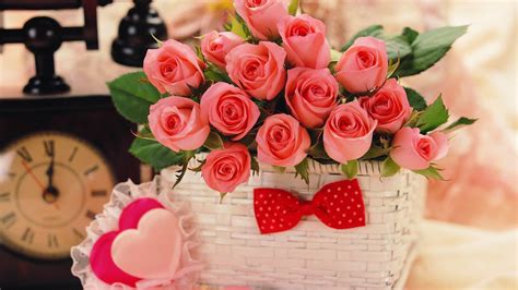 Roses Flowers Valentine Scene HD desktop wallpaper : Widescreen : High Definition : Fullscreen