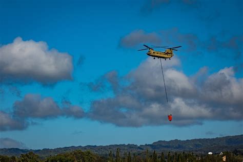 DVIDS - Images - Hawaii Army National Guard Provides Aerial Fire ...