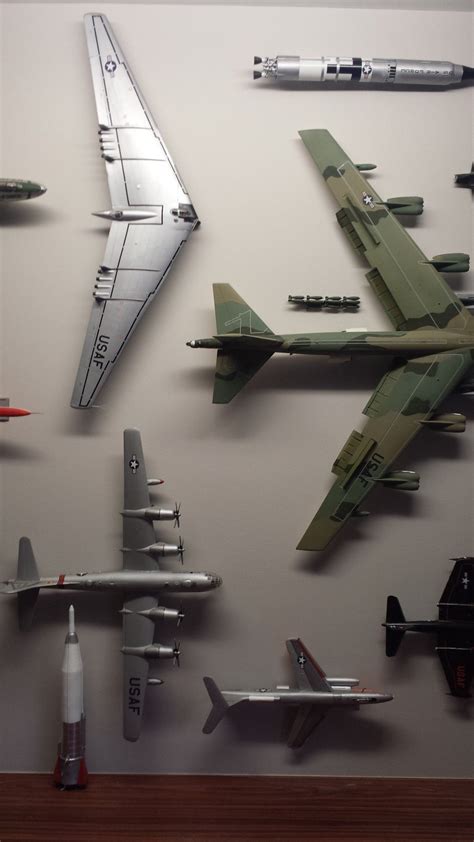 Pin by Douglas on Airplane Displays | Model airplanes display, Model ...