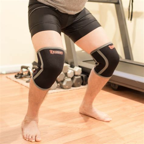 Knee Sleeves Neoprene 5mm For Squats, Weightliftings, GYM - Orthotics, Braces & Sleeves