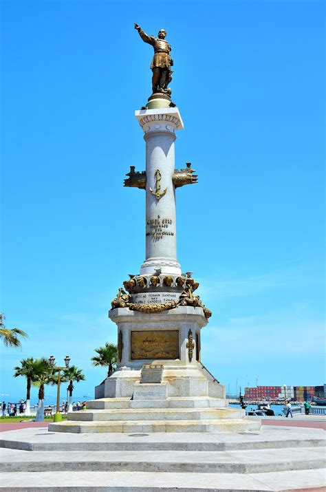 Miguel Grau Monument in Callao, Peru - Encircle Photos