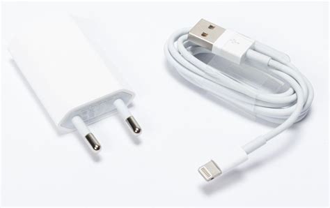 Mobile Phone Charger for Apple iPhone 5s 64GB - Maxbhi.com