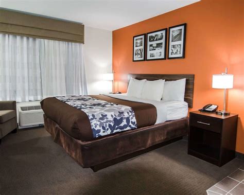 Sleep Inn & Suites and Conference Center Downtown Indianapolis, Indiana ...