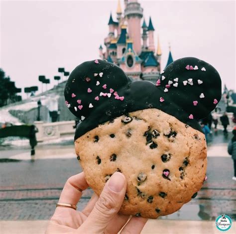 10 Must Have Disneyland Paris Snacks - Inside the Magic | Disneyland food, Disneyland snacks ...