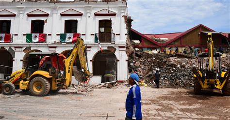 Earthquake in Mexico Considered Strongest in a Century | Teen Vogue