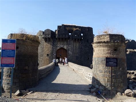 Paranda Fort in Osmanabad district in Maharashtra | The journey of a ...