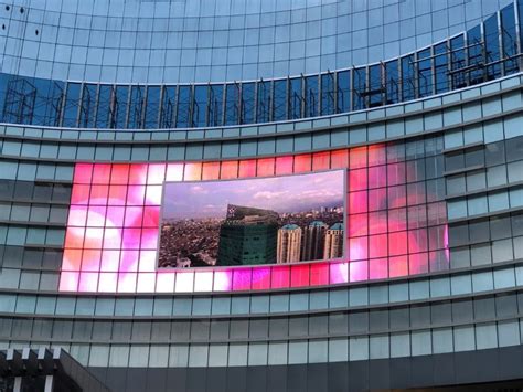 What are the advantages of transparent LED screen display? - china top led video wall factory ...