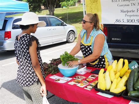 Oak Ridge Farmer’s Market celebrates 45 years