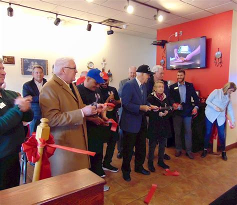 Fish Frenzy Seafood restaurant in Beckley celebrates grand opening