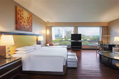 Four-Star Hotels in Mumbai | Courtyard Mumbai International Airport