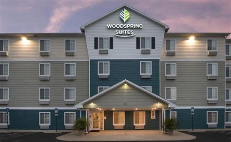 Extended Stay Hotel in Port Orange, FL | WoodSpring Suites Port Orange ...